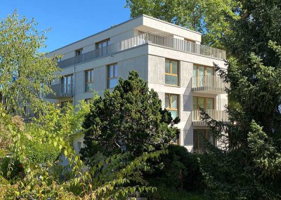 Exklusive 3 ZKB Penthousewohnung mit wunderschöner Dachterrasse und Parkblick