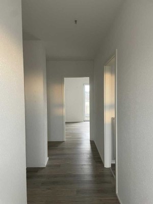 Helle 3-Zimmer Dachgeschosswohnung in Siegburg mit Balkon