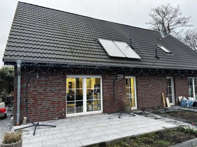 Moderne Doppelhaushälfte in Upjever – Einziehen, wohlfühlen, zuhause sein!