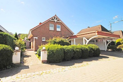 Top gepflegt und ruhig gelegen! EFH mit hübschem Garten und Sauna in Henstedt-Ulzburg