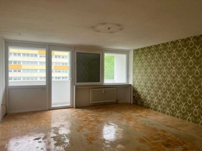 Brück Immobilien - *Bezugsfrei - ERBBAU* 3 Zi.-Eigentumswohnung mit Süd-Loggia