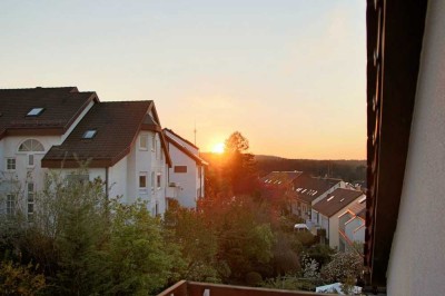 Schöne, helle 2-Zi-Whg im Grünen, guter City Anschluss mit Balkon in Stuttgart-Sillenbuch