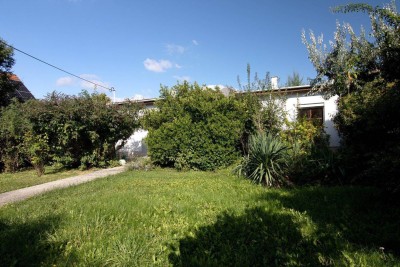 Baden, Miet - Bungalow mit Terrasse und Garten (für max zwei Personen angedacht)