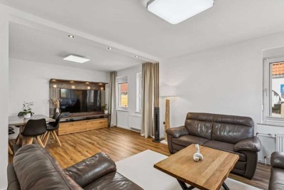 Einziehen & genießen – Modernisierte Doppelhaushälfte mit Sonnengarten  in ruhiger Lage