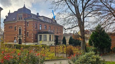 Zittau: Historische Haushälfte mit großem Garten & Remise – Potenzial!