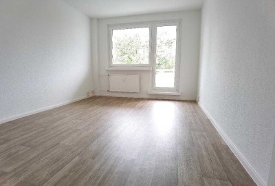 Erstbezug! Neu sanierte 3-Raum-Wohnung mit Balkon