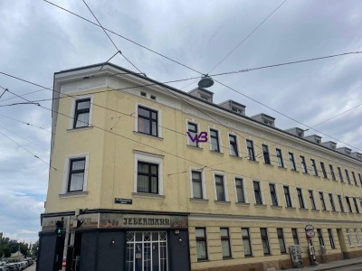 Neu sanierte- 3 Zimmerwohnung!