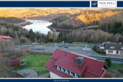 Zweifamilienhaus mit zusätzlicher Einliegerwohnung und grandiosem Ausblick in Schulenberg