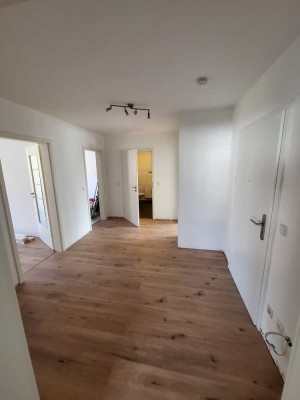 Tolle sanierte 3-Zimmerwohnung