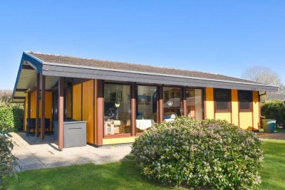 Feriengefühl das ganze Jahr – Bungalow in Toplage auf großem Grundstück!