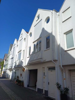 Sonniges, großzügiges Stadthaus in Eltville-Rauenthal