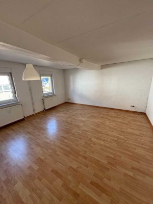 Ansprechende 3-Zimmer-Wohnung zur Miete in 64859, Eppertshausen