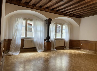 *Altbau-Flair*: Tolle, zentrale 3-Zimmerwohnung in Feldkirch zu vermieten!