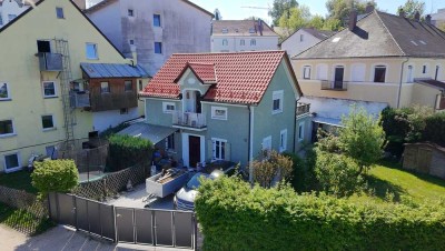 ... Stilvolles Einfamilienhaus mit Charme in idyllisch ruhiger zentraler Lage mit Flair ..