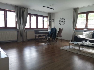 ~ Bj. ´94 ~ MIT XXL WOHNZIMMER  & GARTENMITNUTZUNG ~