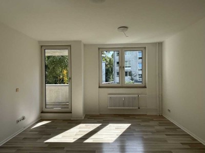 Freundliche Familienwohnung mit Balkon und Einbauküche!