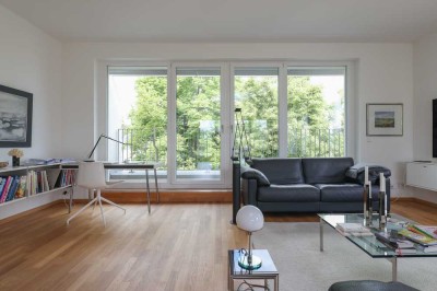 Penthouse mit Lift in die Wohnung*TG-Platz*Austritt aus allen Räumen