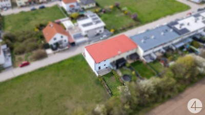 Charmantes Reihenhaus in Seyring – Ihr Traumhaus mit Garten und Terrasse!
