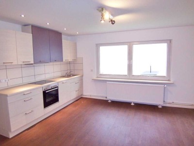 Bezugsfertige, moderne, zentrumsnahe EG-Wohnung mit Einbauküche