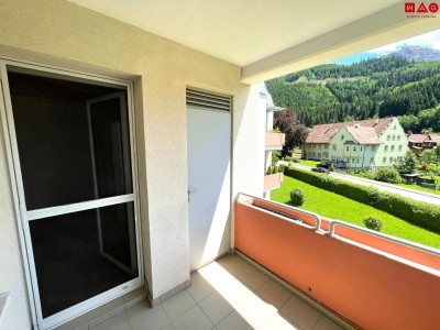 Familienwohnung - neu saniert!