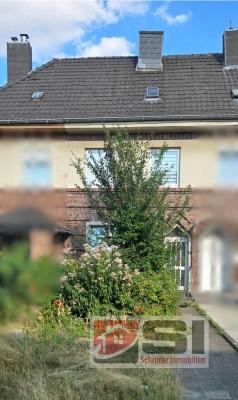 Reihenmittelhaus mit Potenzial – ohne Heizung, renovierungsbedürftig