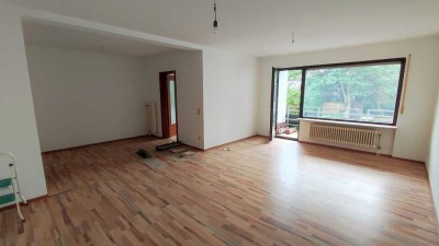 Helle 3-ZKB-Wohnung mit Balkon in ruhiger Lage – Best of both worlds