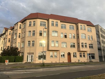 Ansprechende 4-Zimmer-Wohnung mit EBK in Magdeburg