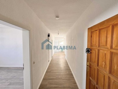 Sanierte 2- Zimmer-Wohnung mit Balkon