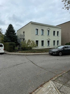 Wohnhaus mit Einliegerwohnung an den Sachsendorfer Wiesen Nähe CTK zu verkaufen!