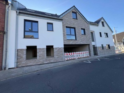 Geräumige 4-Zimmer-Wohnung mit Balkon in Sankt Augustin