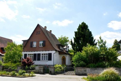 **RESERVIERT** Ein Haus mit Geschichte - stilvolles Einfamilienhaus in tipp-topp Zustand