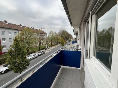 Kapitalanlage - Zentrale 3-Zimmer-Wohnung, Balkon, Stellplatz -provisionsfrei-