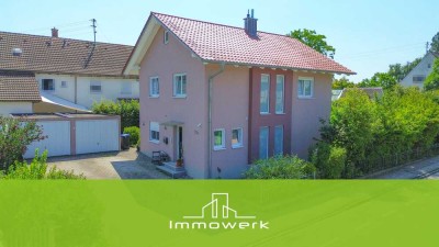 Freistehendes Einfamilienhaus mit tollem Grundstück in Sontheim!