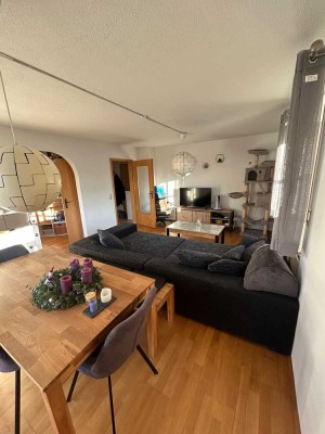 3-Zimmer-Wohnung im 1. OG mit West-Balkon