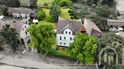 top saniertes Dreifamilienhaus mit Gartenhäuschen und RIESEN Garten in Rheinsberg (freie Einheiten!)