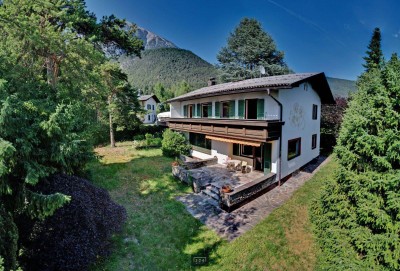 226 Immobilien: Charmantes Einfamilienhaus mit STIL auf großem Grundstück in absoluter BESTLAGE in der Marktgemeinde TELFS