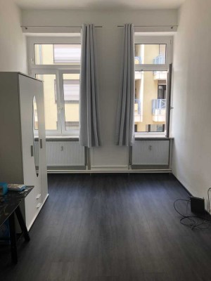 WG Zimmer in den Quadraten frei ab den 15. Aug