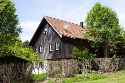 Urgemütliches Landhaus im idyllischen Bergdorf mit weitem Blick