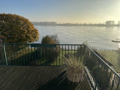 Wohnung mit großer Dachterrasse direkt an der Weser