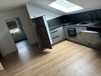 Moderne, helle Dachgeschosswohnung in Lengfurt