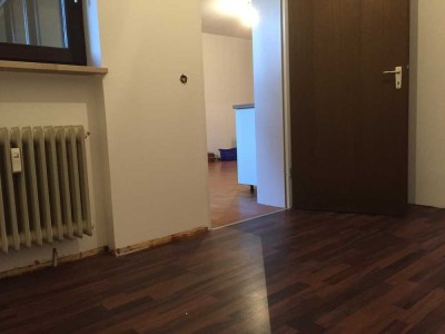 Exklusive, gepflegte 1,5-Raum-Wohnung in Landshut
