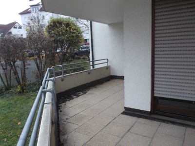 Große 2 Zimmer Wohnung mit durchdachtem Grundriss, Balkon, TG Stellplatz in Filderstadt Plattenhardt