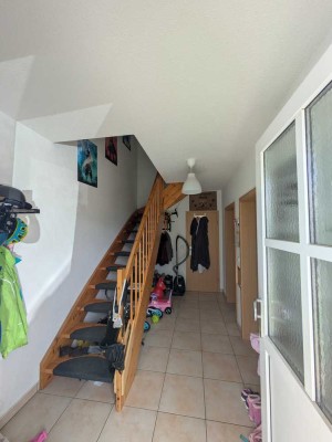 +++TOLLES REIHENMITTELHAUS+GARTEN+MODERNES BAD M. WANNE+GR. KÜCHE+TOLLES WOHNZIMMER++