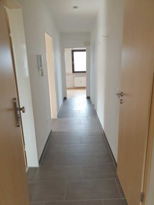 Helle, modernisierte 3-Zimmer-Wohnung in Rodgau