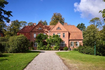 Zwei historische Doppelhaushälften