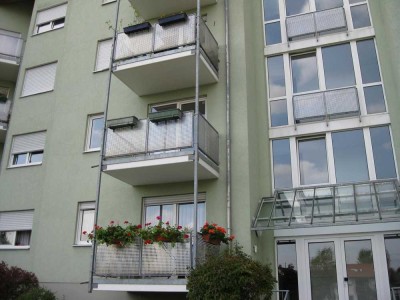 schnuckliges Nest zum Wohlfühlen, Balkon, Garage und Singleküche