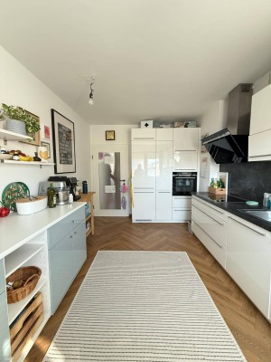 Privat: Stilvoll &amp; bezugsbereit: 5-Zimmer-Wohnung mit Balkon in Fürstenfeld