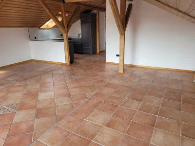 Ruhige und sonnige 3-Zimmer-Wohnung in Höhenkirchen