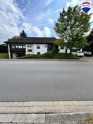 Mehrfamilienhaus mit möglicher Gewerbeeinheit am Wiehengebirge zu vermieten!
