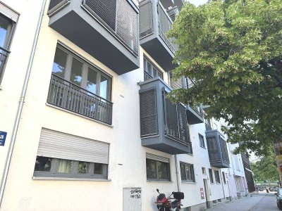 BJ - 2014 / Kapitalanlage oder Selbstnutzung, vermietete 2-Zi-Wohnung.